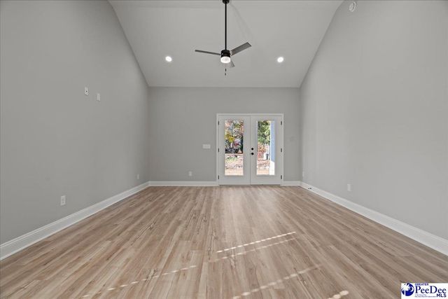 1024 Wessex Dr, Florence, SC 29501