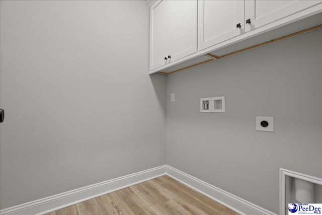 1024 Wessex Dr, Florence, SC 29501