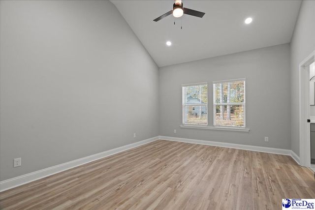 1024 Wessex Dr, Florence, SC 29501