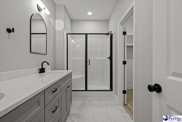 1024 Wessex Dr, Florence, SC 29501