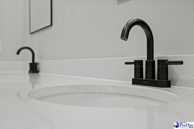 1024 Wessex Dr, Florence, SC 29501