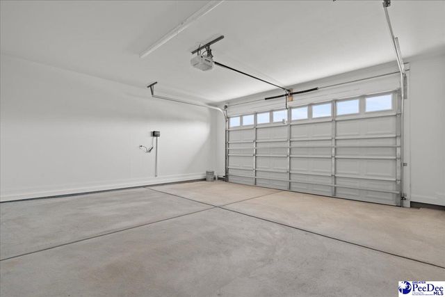 1024 Wessex Dr, Florence, SC 29501