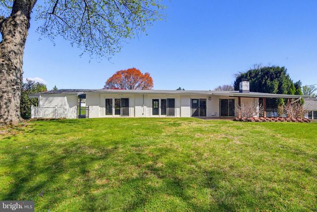 3415 MANOR HILL RD, Baltimore, MD 21208