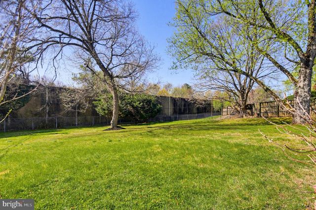 3415 MANOR HILL RD, Baltimore, MD 21208