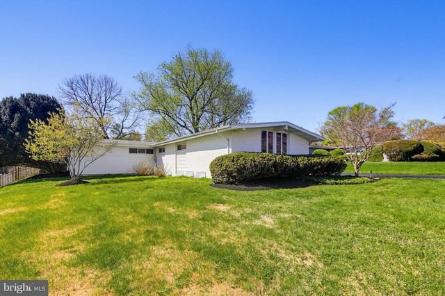 3415 MANOR HILL RD, Baltimore, MD 21208
