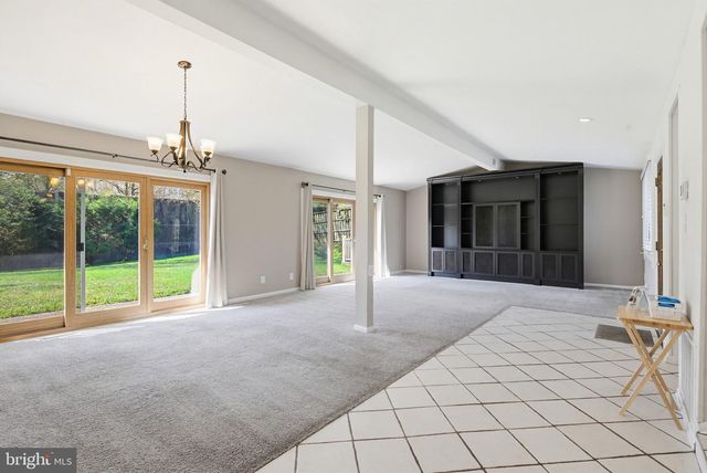 3415 MANOR HILL RD, Baltimore, MD 21208