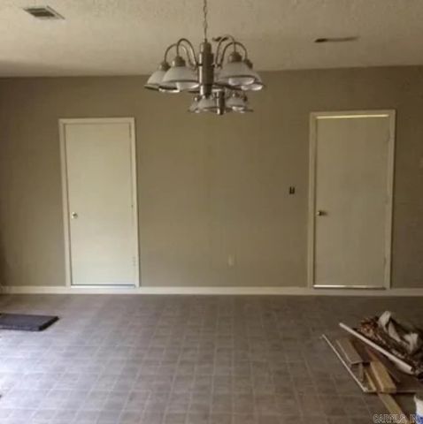 910 E Fordyce Street, England, AR 72046