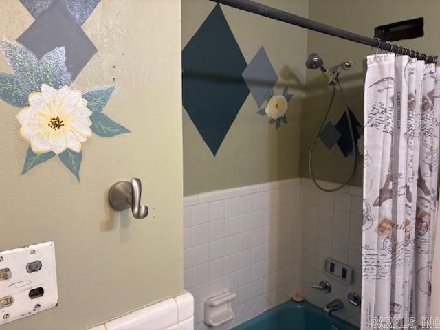 910 E Fordyce Street, England, AR 72046