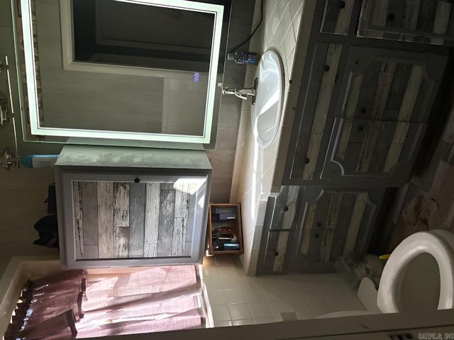 910 E Fordyce Street, England, AR 72046