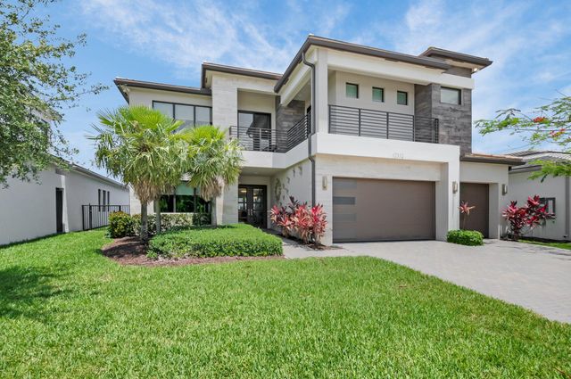 17112 AQUAVERA Way, Boca Raton, FL 33496