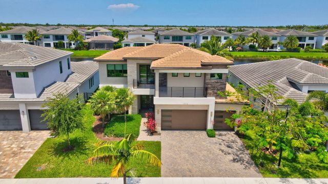 17112 AQUAVERA Way, Boca Raton, FL 33496