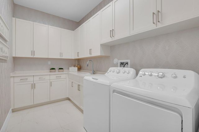 17112 AQUAVERA Way, Boca Raton, FL 33496