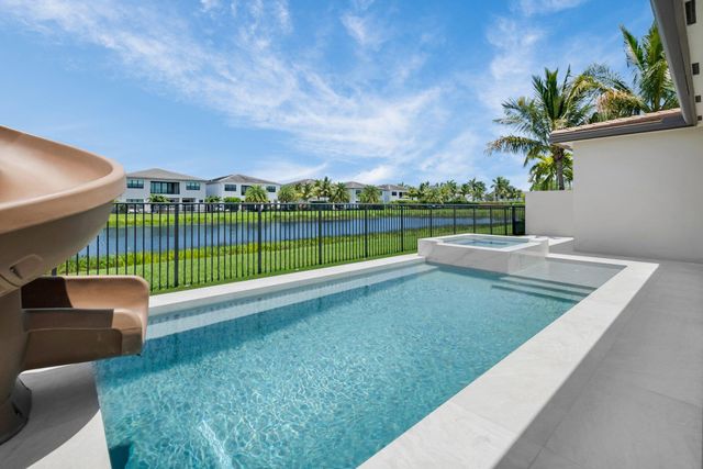 17112 AQUAVERA Way, Boca Raton, FL 33496