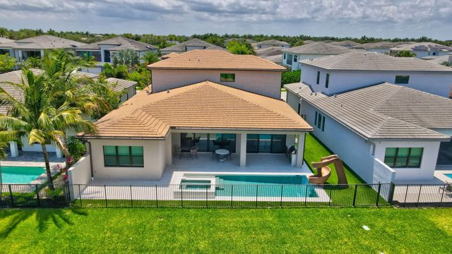 17112 AQUAVERA Way, Boca Raton, FL 33496