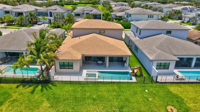 17112 AQUAVERA Way, Boca Raton, FL 33496