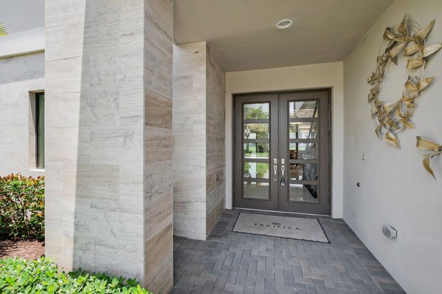 17112 AQUAVERA Way, Boca Raton, FL 33496