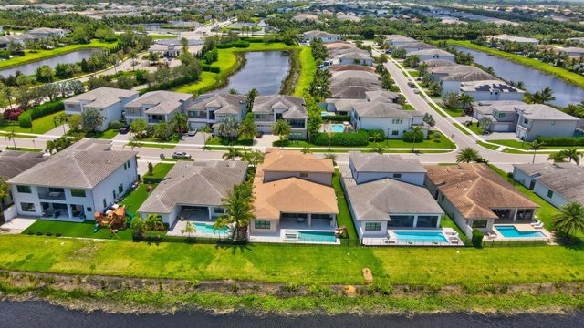 17112 AQUAVERA Way, Boca Raton, FL 33496
