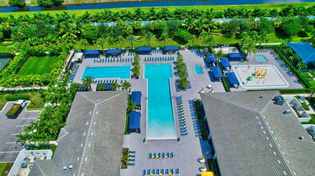 17112 AQUAVERA Way, Boca Raton, FL 33496