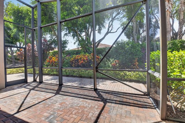 6674 Camarillo Terrace Lane, Delray Beach, FL 33446