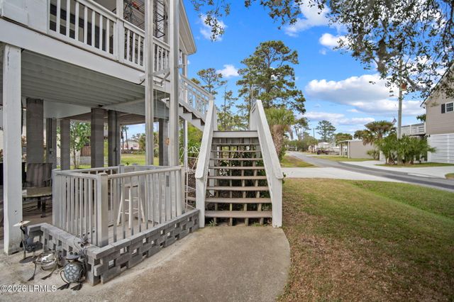 2 Indian Head Trail, St. Helena Island, SC 29920