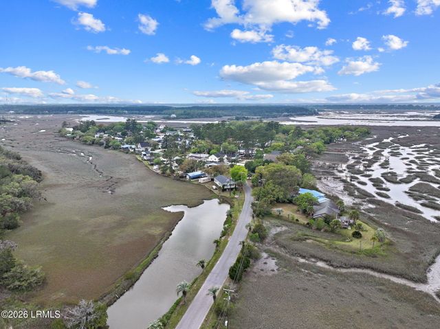 2 Indian Head Trail, St. Helena Island, SC 29920