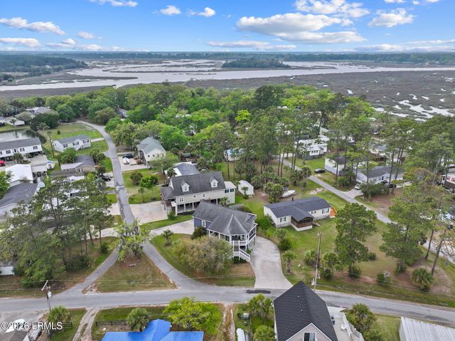 2 Indian Head Trail, St. Helena Island, SC 29920