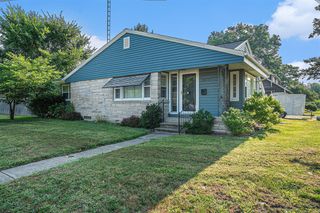 21 S 15th St, Niles, MI 49120