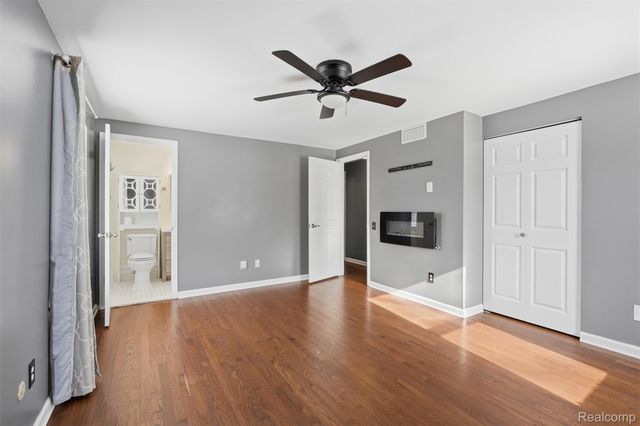 1820 Hunters Ridge Drive, Bloomfield Hills, MI 48304