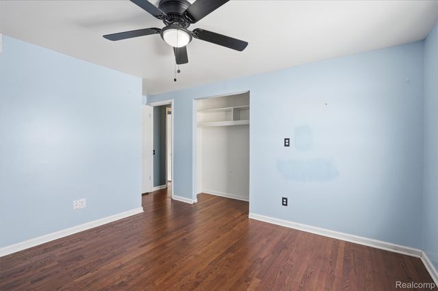 1820 Hunters Ridge Drive, Bloomfield Hills, MI 48304