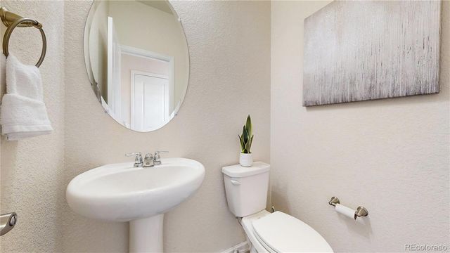 3335 Youngheart Way, Castle Rock, CO 80109