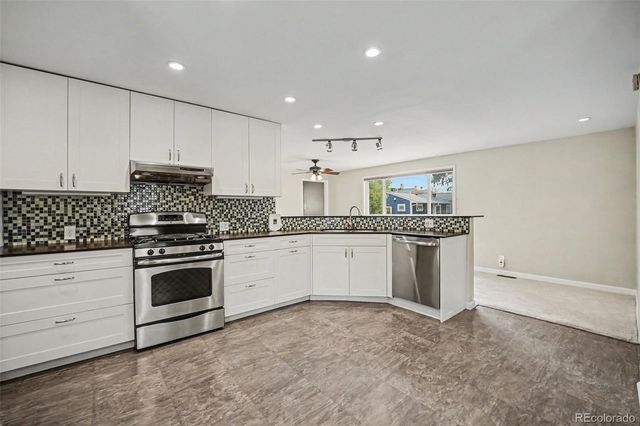 2474 Newland Street, Edgewater, CO 80214