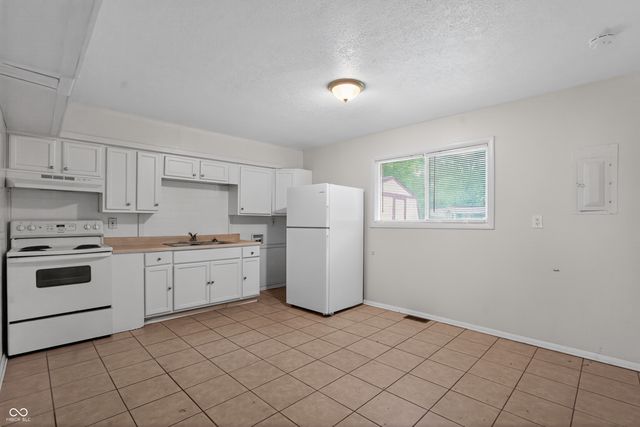 4026 Arquette Drive, Indianapolis, IN 46235