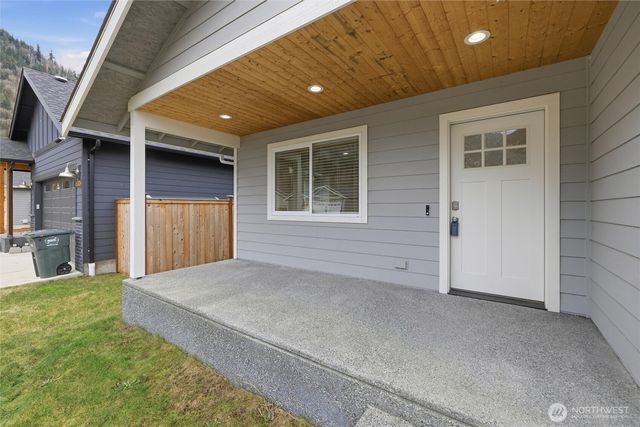 6311 Bearpaw Court, Maple Falls, WA 98266