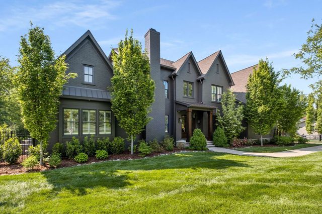 4613 Chalmers Dr, Nashville, TN 37215