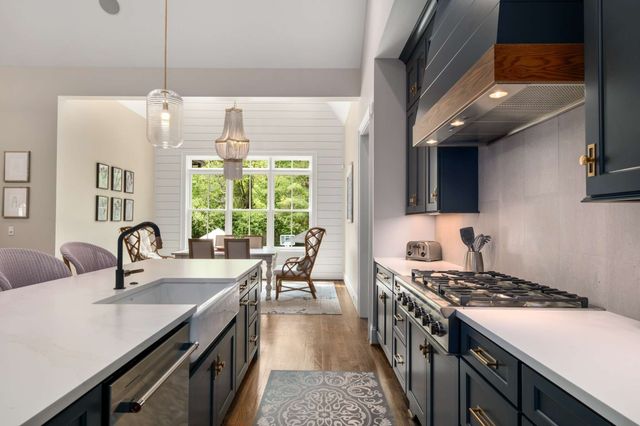 4613 Chalmers Dr, Nashville, TN 37215