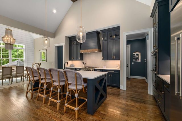 4613 Chalmers Dr, Nashville, TN 37215