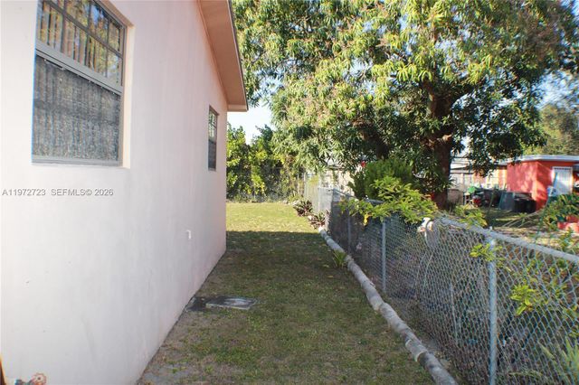 1855 NW 93rd Ter, Miami, FL 33147