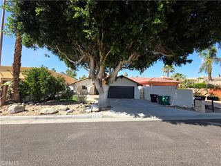 78700 Bottlebrush, La Quinta, CA 92253