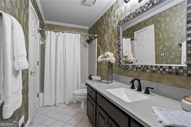 4350 Fallowfield Lane SW, Lilburn, GA 30047