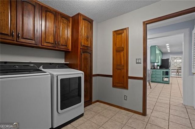 4350 Fallowfield Lane SW, Lilburn, GA 30047