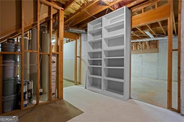 4350 Fallowfield Lane SW, Lilburn, GA 30047