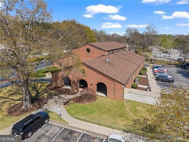 4350 Fallowfield Lane SW, Lilburn, GA 30047