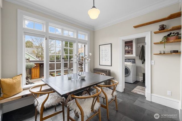 610 16th Avenue E, Seattle, WA 98112