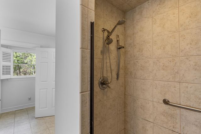 1368 Sunnyhill Drive, Camden, SC 29020