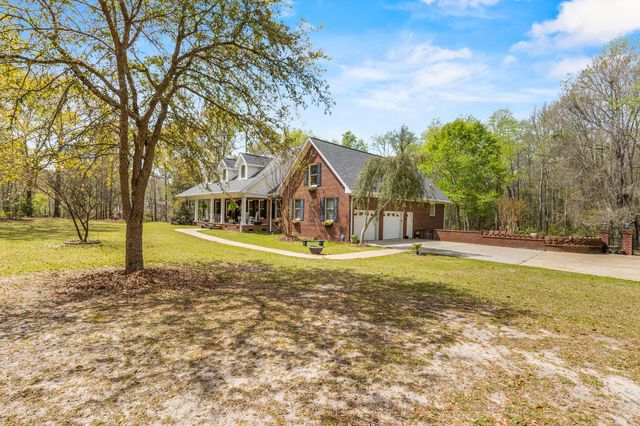 1368 Sunnyhill Drive, Camden, SC 29020