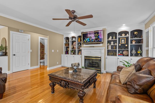 1368 Sunnyhill Drive, Camden, SC 29020