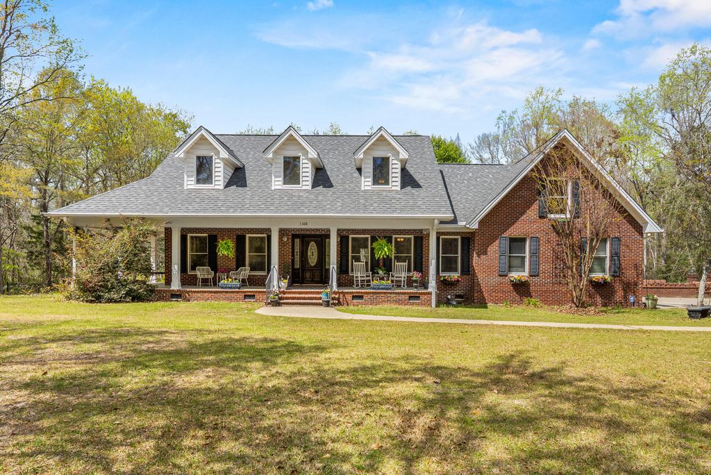 1368 Sunnyhill Drive, Camden, SC 29020