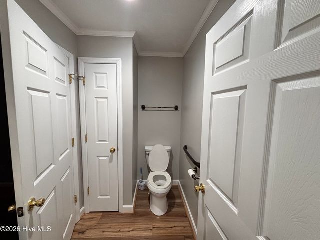 7825 Snow Hill Drive, Roseboro, NC 28382