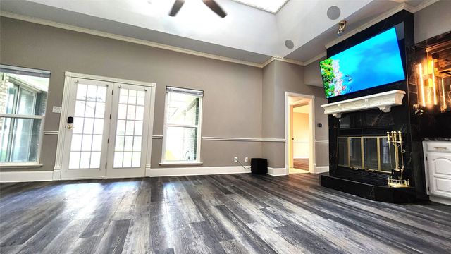 3000 Broken Bow Street, Denton, TX 76209