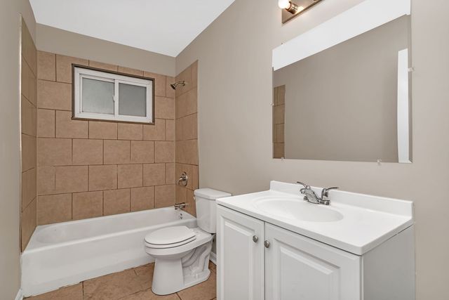 1512 Lincoln Place, Calumet City, IL 60409